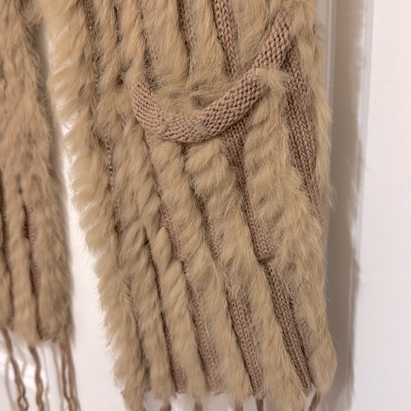 Sisters rabbit fur fringe knit vest size S - Picture 5 of 7